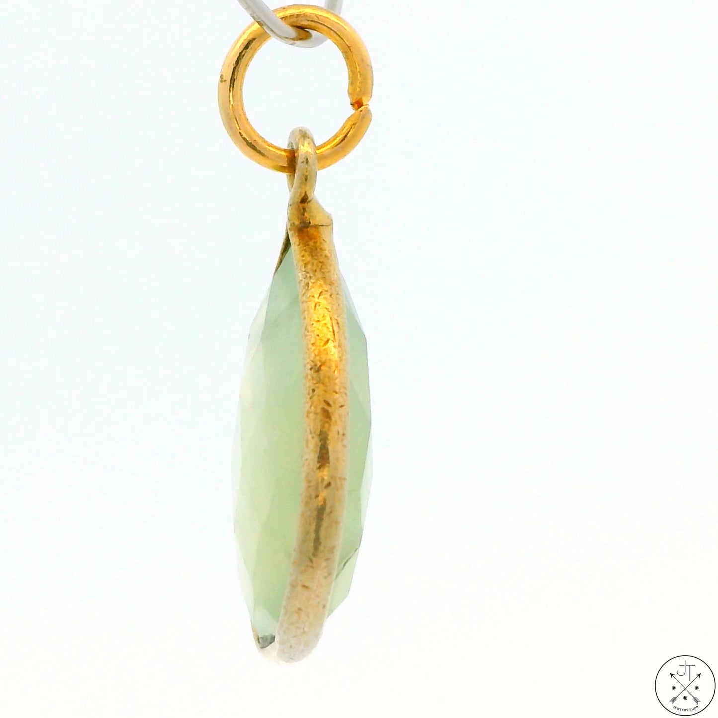 New Sterling Silver Pendant with Teardrop Green Quartz 1.8 gram Gold tone