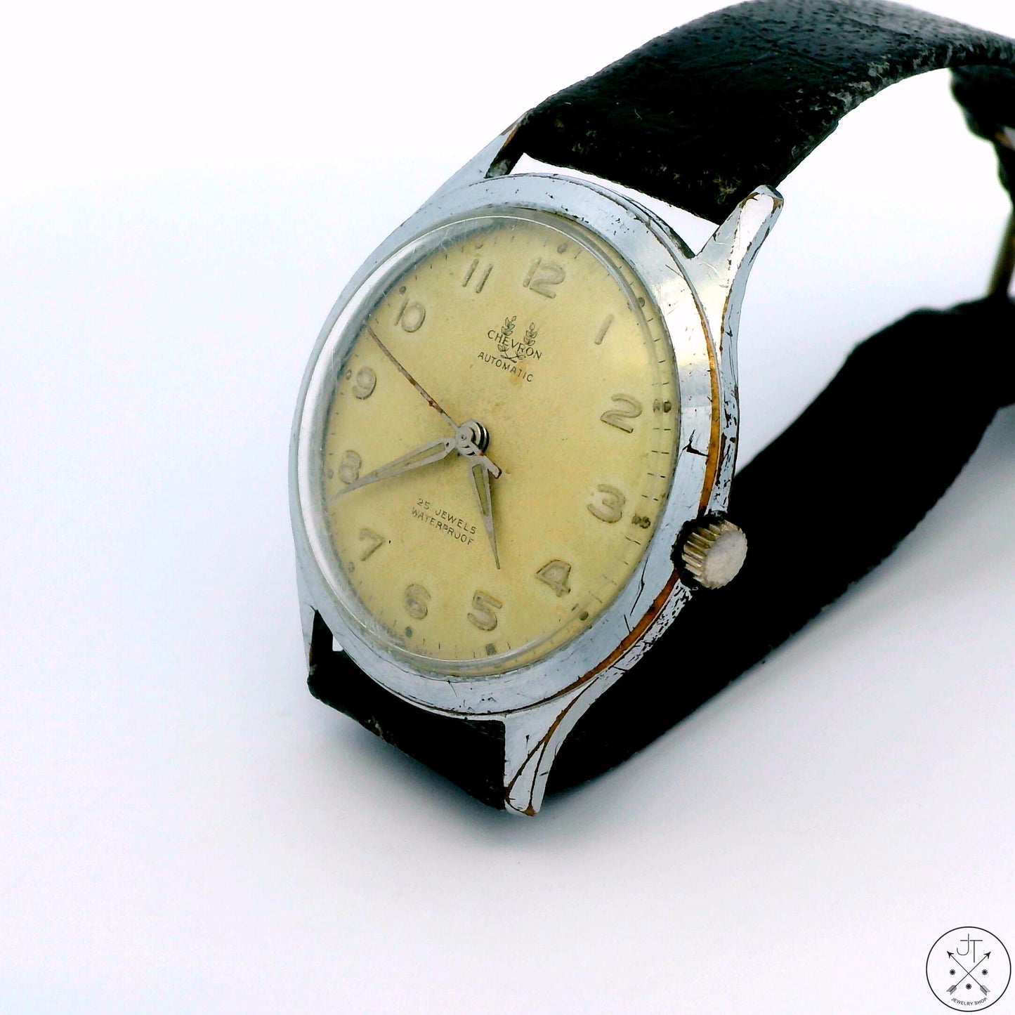 Vintage Chevron 33 mm Swiss 25 Jewel Automatic Waterproof Watch Runs