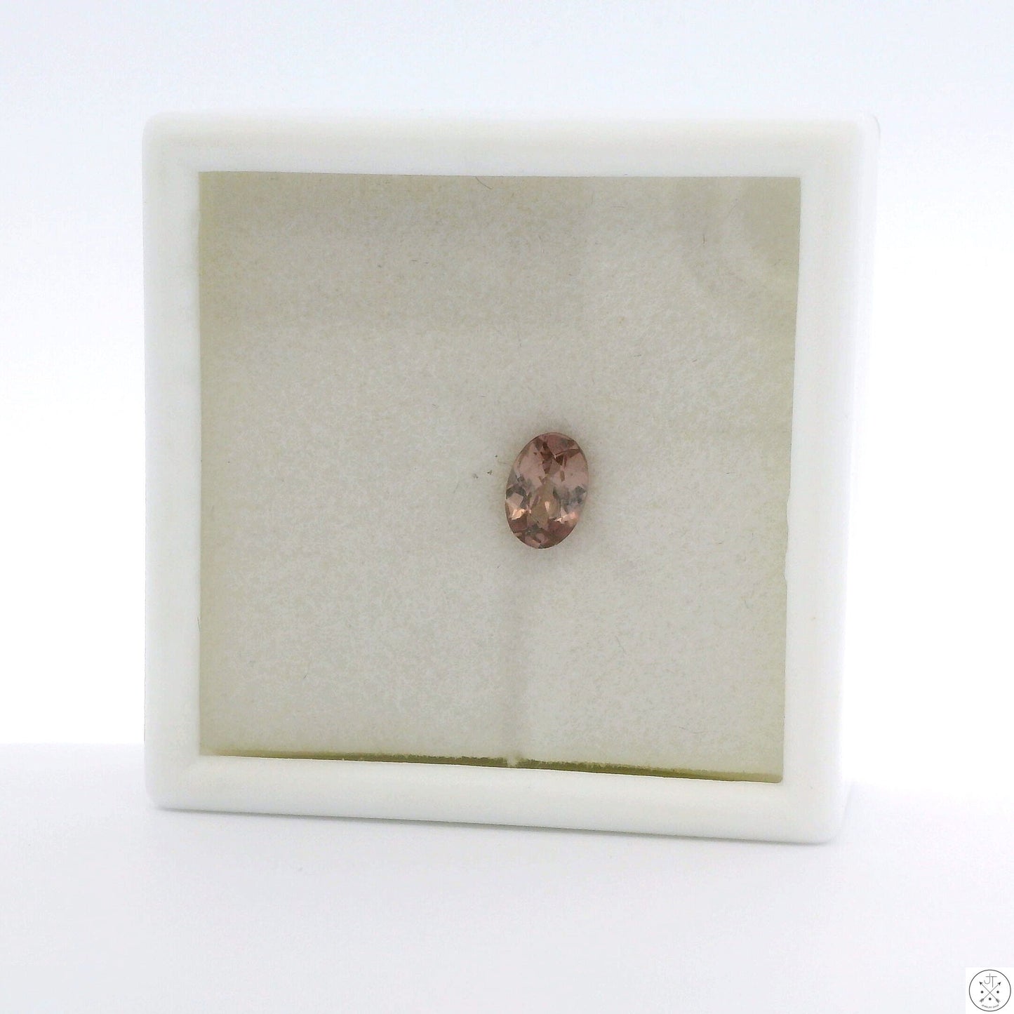 0.55 Carat Natural Color Change Garnet 6 x 4 mm Oval Faceted Gemstone Tanzania