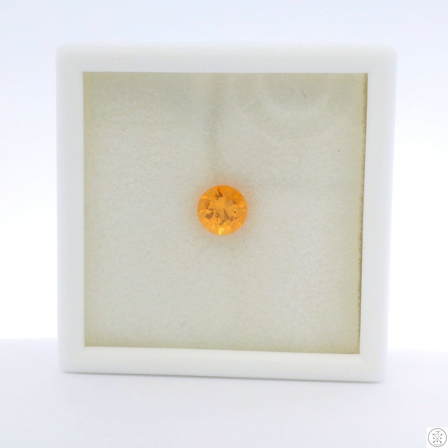 0.83 Carat Natural Spessartine Garnet 5.5 mm Round Faceted Gemstone