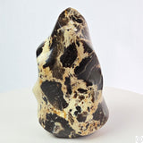 New 610 gram 5 1/4 inch Natural Black Opal Flame 1.35 lb