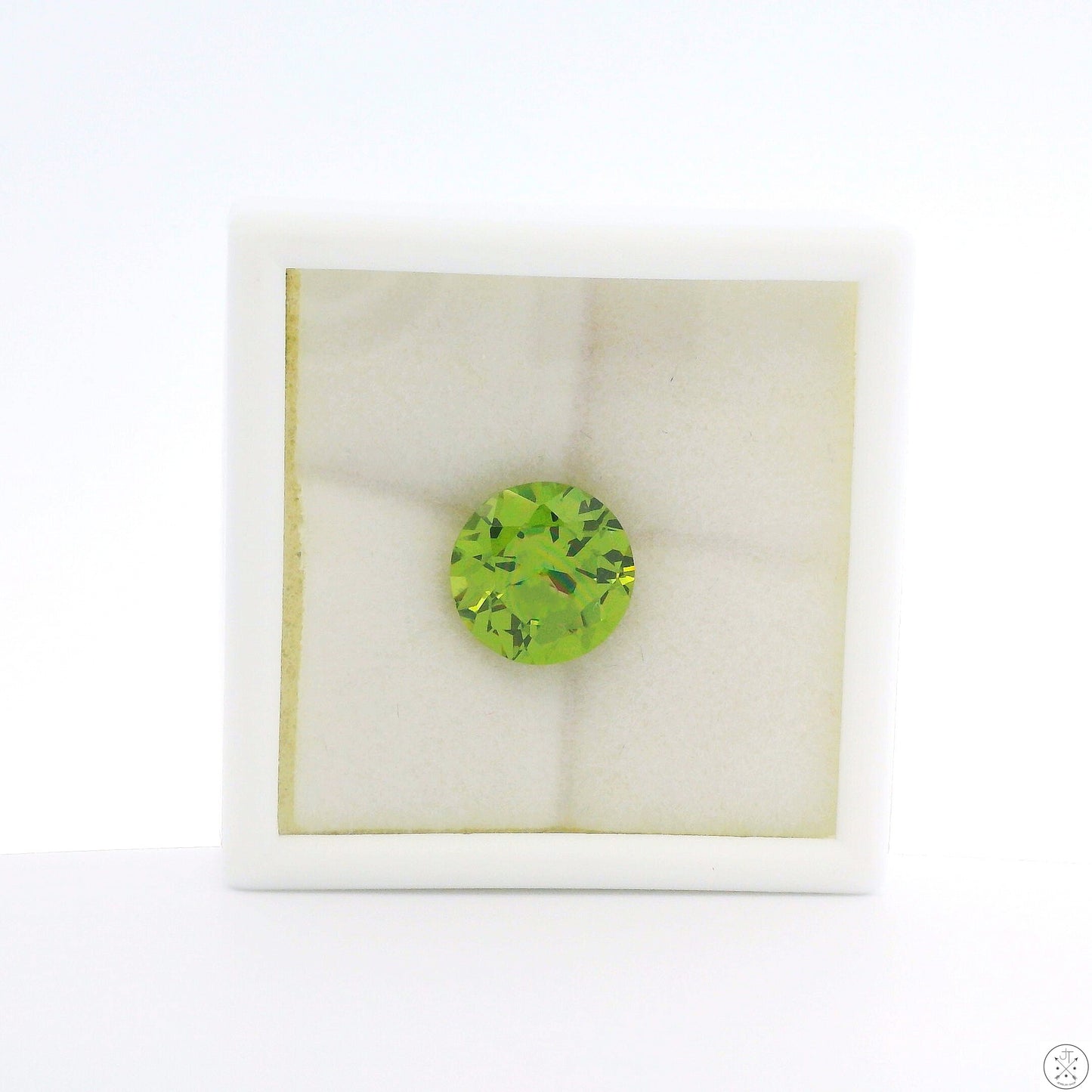 5.08 Carat Natural Peridot 10 mm Round Faceted Gemstone Loose