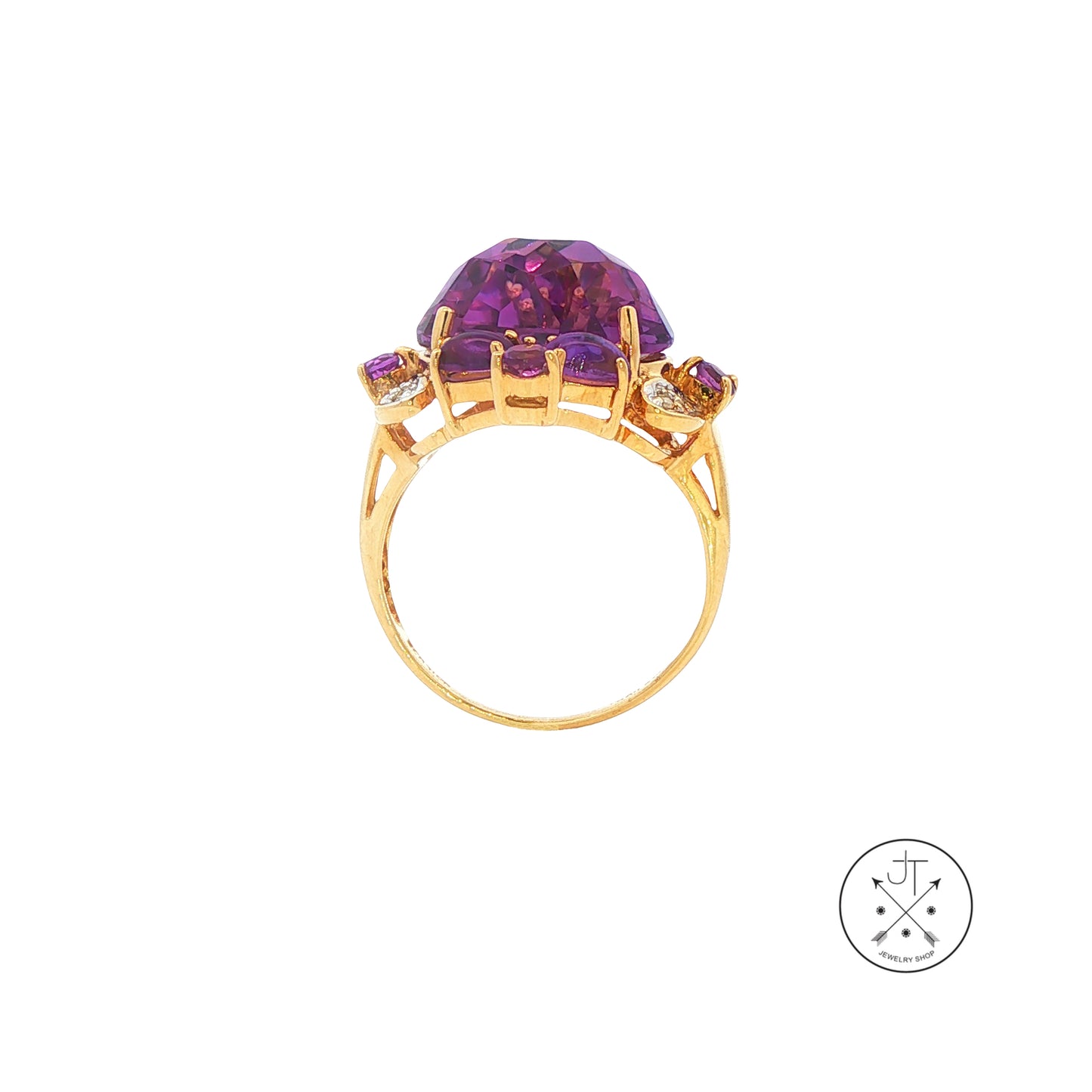 Vintage 10k Yellow Gold Ring with Natural Amethyst and Diamonds Size 7