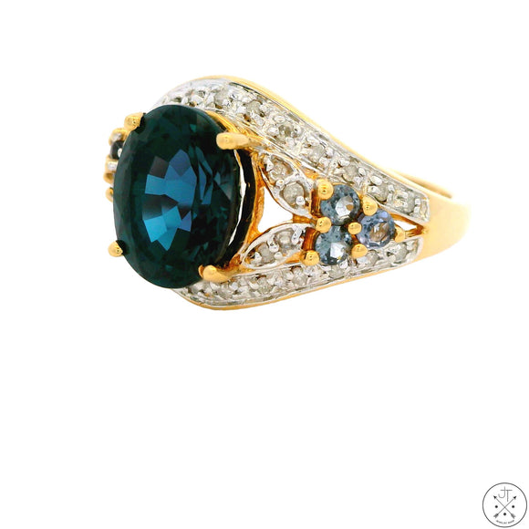 10k Yellow Gold Ring with Sapphire and Diamond Size 8.25