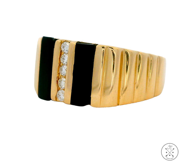 Vintage 14k Yellow Gold Band with Onyx and Diamond Size 8