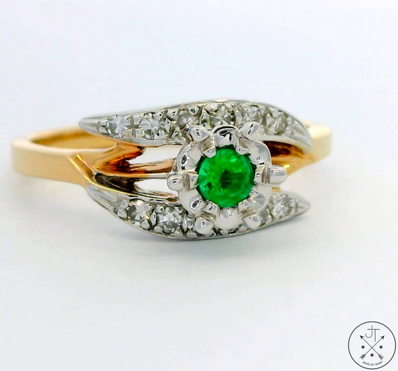 Vintage 14k Yellow and White Gold Ring with Emerald and Diamonds Size 7.25