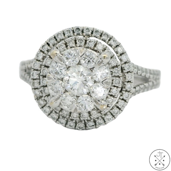 14k White Gold Halo Ring with 3/4 ctw Diamonds Size 4.25