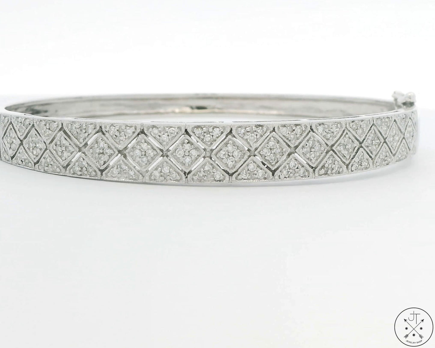 14k White Gold Hinged Bracelet 1 ctw GVS2 Natural Diamonds 7 in Size L/XL