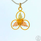 Vintage 14k Gold Leaves Pendant