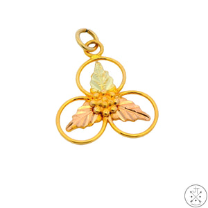 Vintage 14k Gold Leaves Pendant