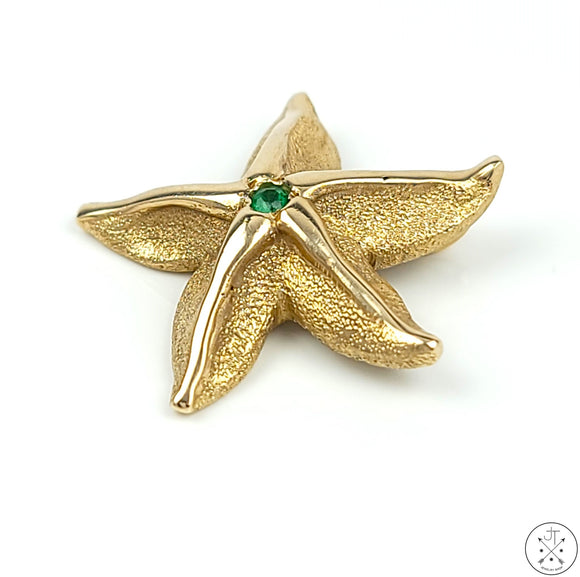 Vintage 14k Gold Starfish Pendant with Emerald