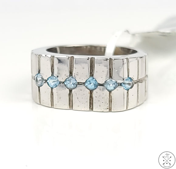 New LeVian Sterling Silver Band with Blue Topaz Size 6.75