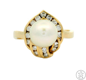 14k Yellow Gold Ring with Pearl and 1/2 ctw Diamonds Size 7.5