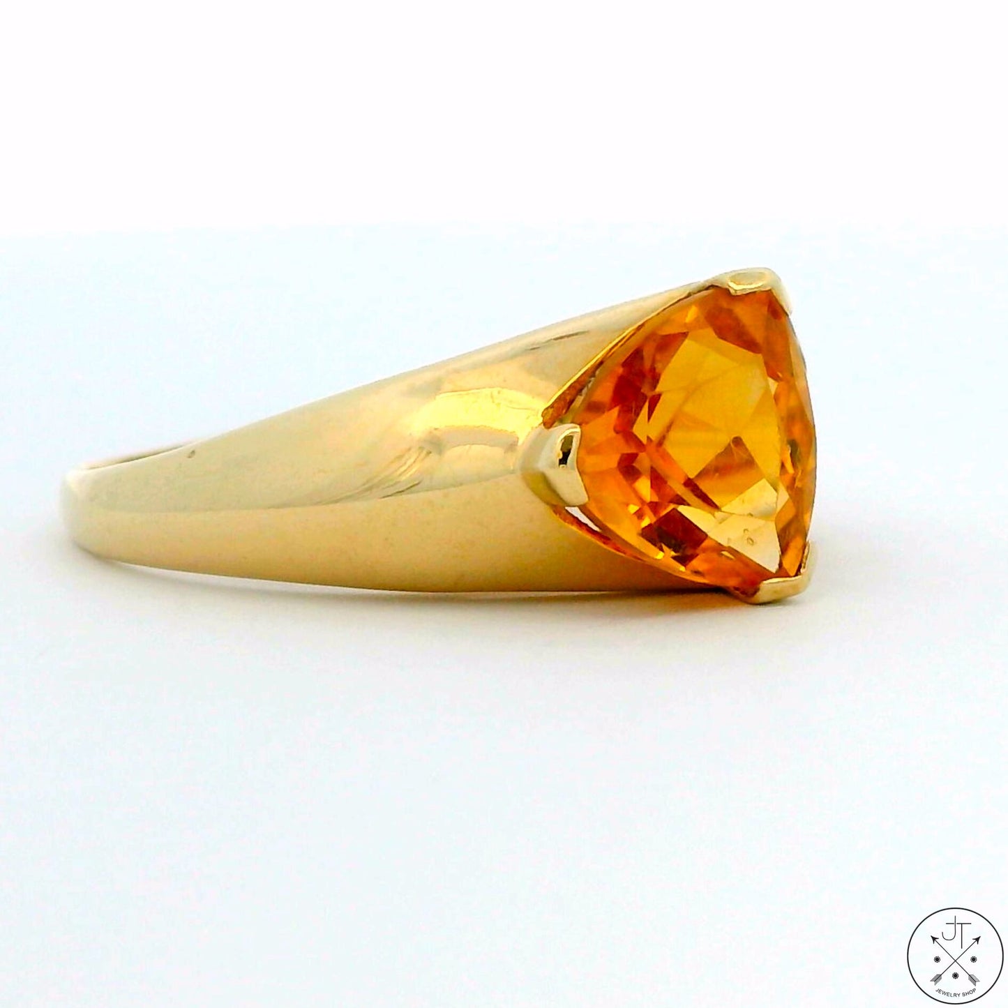 Contemporary Style 10k Yellow Gold Ring with Citrine and Diamond Size 9.5