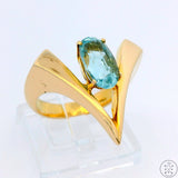 Vintage 14k Yellow Gold V Ring with Aquamarine Size 7.25 Contemporary