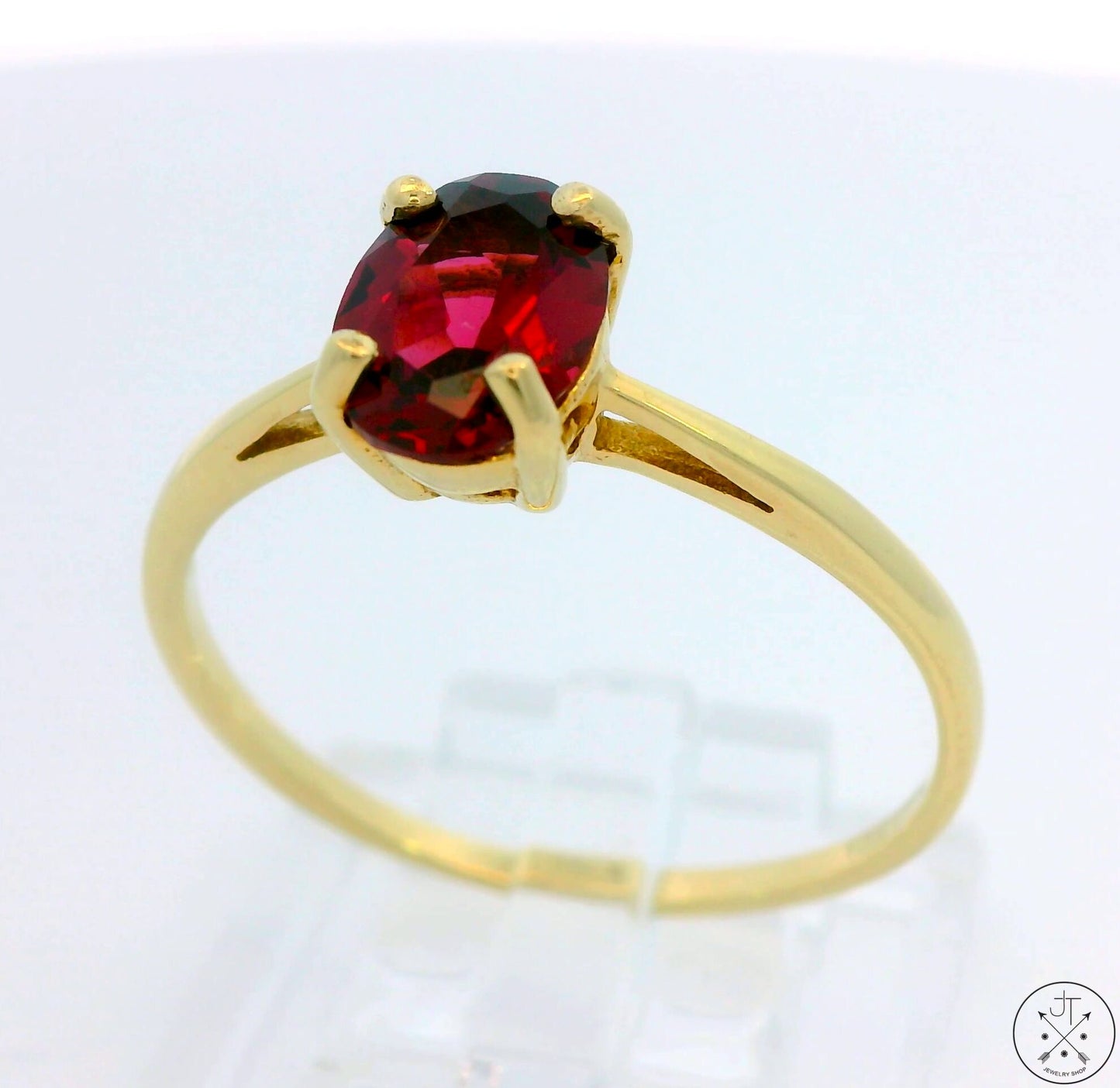 10k Yellow Gold Solitaire Ring with Tourmaline Size 10