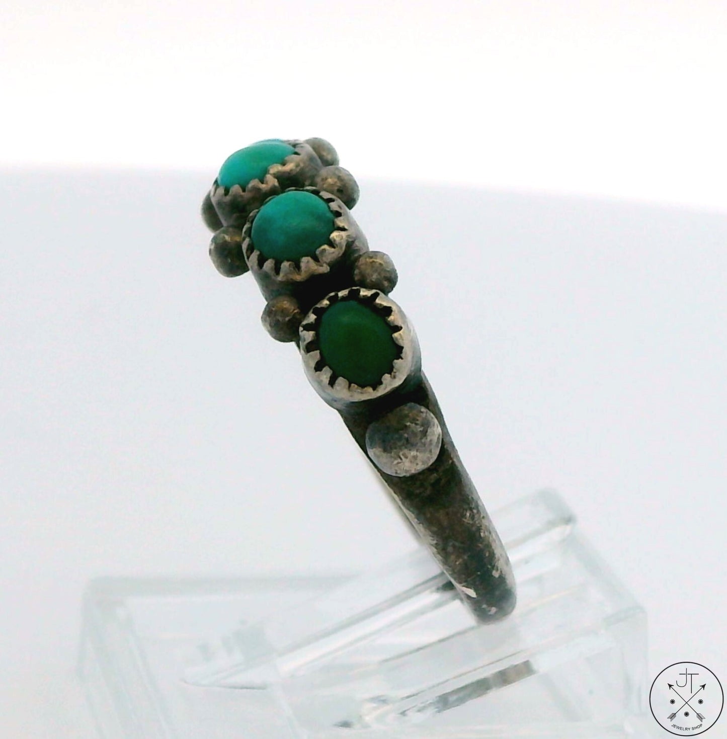 Vintage Sterling Silver Band with Green Turquoise Size 5.75 OYA