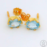 Vintage 18k Yellow Gold Stud Earrings with Blue Spinel Screw Backs