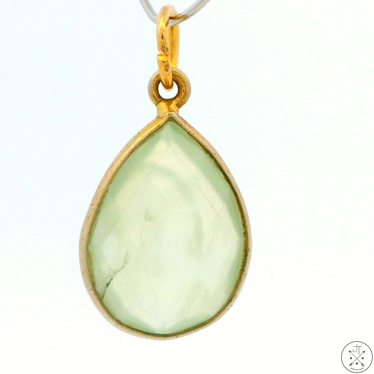 New Sterling Silver Pendant with Teardrop Green Quartz 1.8 gram Gold tone