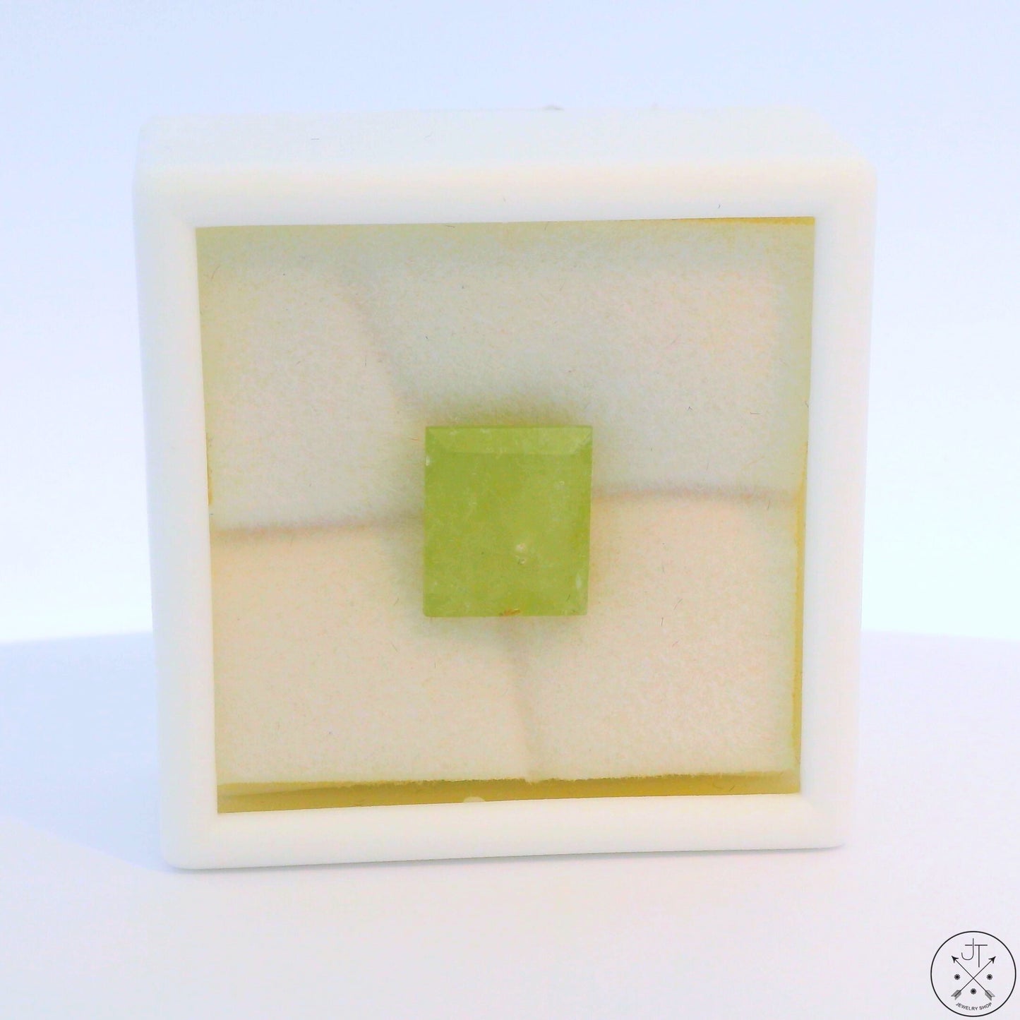 5.79 Carat Natural Mint Green Grossular Garnet 10x9 mm Emerald Faceted Gemstone Certified