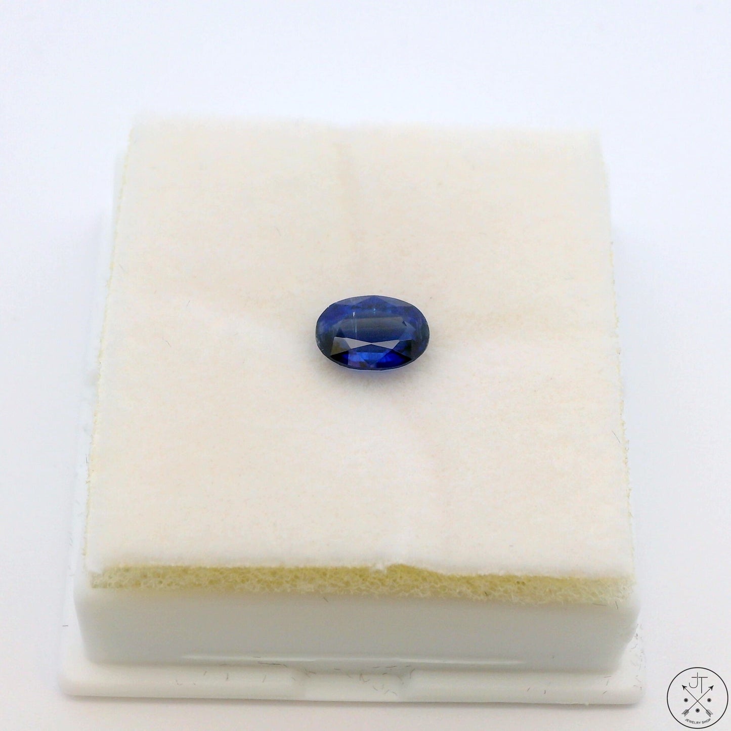 1.14 Carat Natural Blue Kyanite 7x5 mm Oval Faceted Gemstone Certified