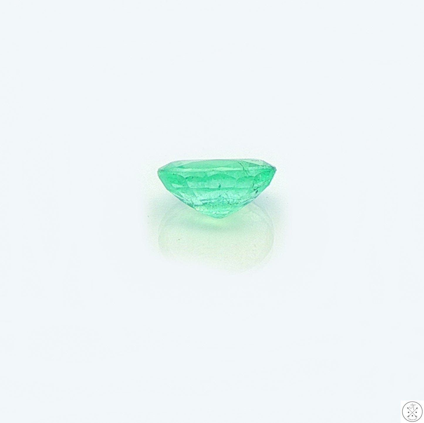 1.26 carat Natural Colombian Emerald 8x6 mm Oval Faceted Gemstones