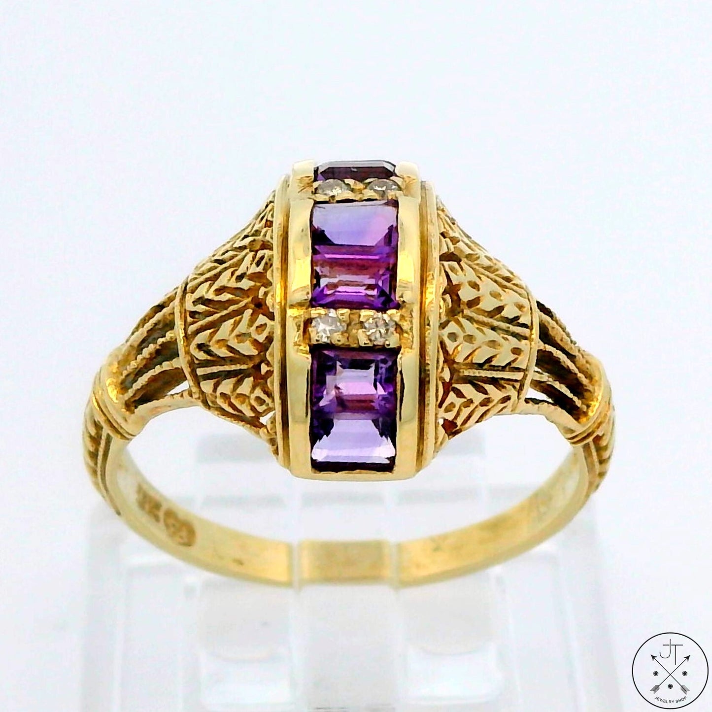 Vintage 14k Yellow Gold Filigree Domed Ring with Amethyst and Diamond Size 6.5