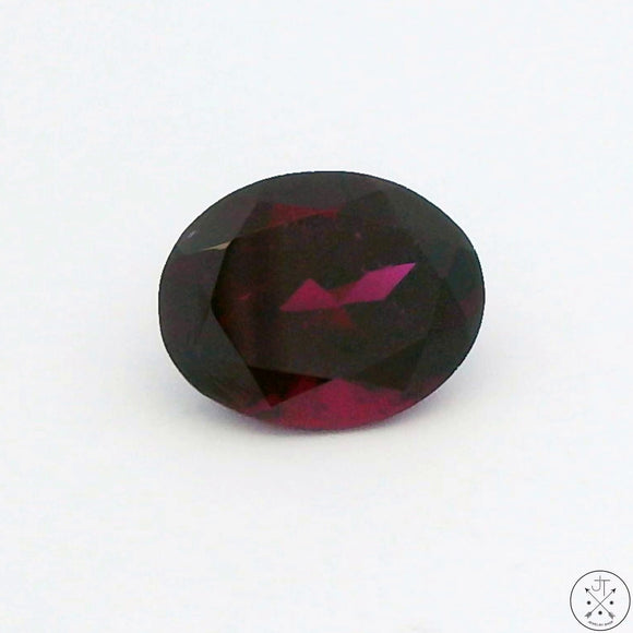 3.23 Carat Natural Rhodolite Garnet 10 x 8 mm Oval Faceted Gemstone