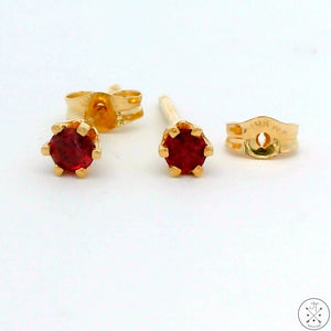 Vintage 14k Yellow Gold Stud Earrings with .13 ctw Red Spinel Natural