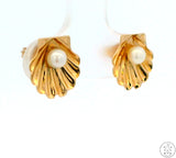 Vintage 14k Yellow Gold Stud Earrings Shell with Pearl