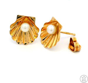 Vintage 14k Yellow Gold Stud Earrings Shell with Pearl