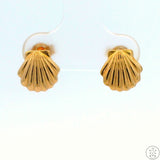 Vintage 18k Yellow Gold Stud Earrings Sea Shell