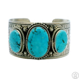 Vintage Navajo Sterling Silver 1.5 in Wide Cuff Bracelet Bisbee Turquoise 7.5 Inch Signed