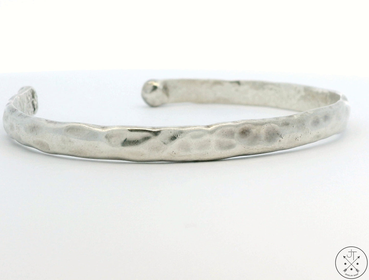 Vintage Hammered Sterling Silver 1/4 Inch Wide Cuff Bracelet 7.25 Inch