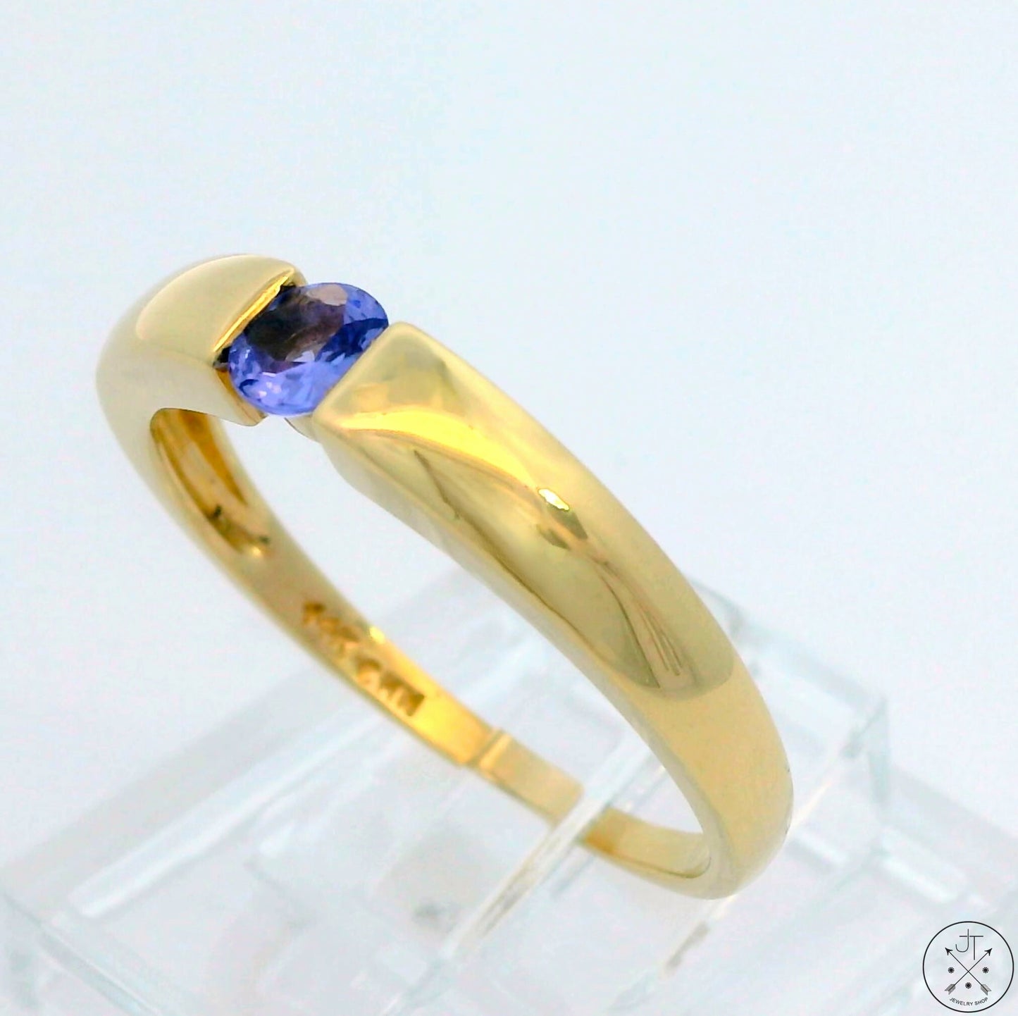 Vintage 14k Yellow Gold Solitaire Band with Tanzanite Size 8