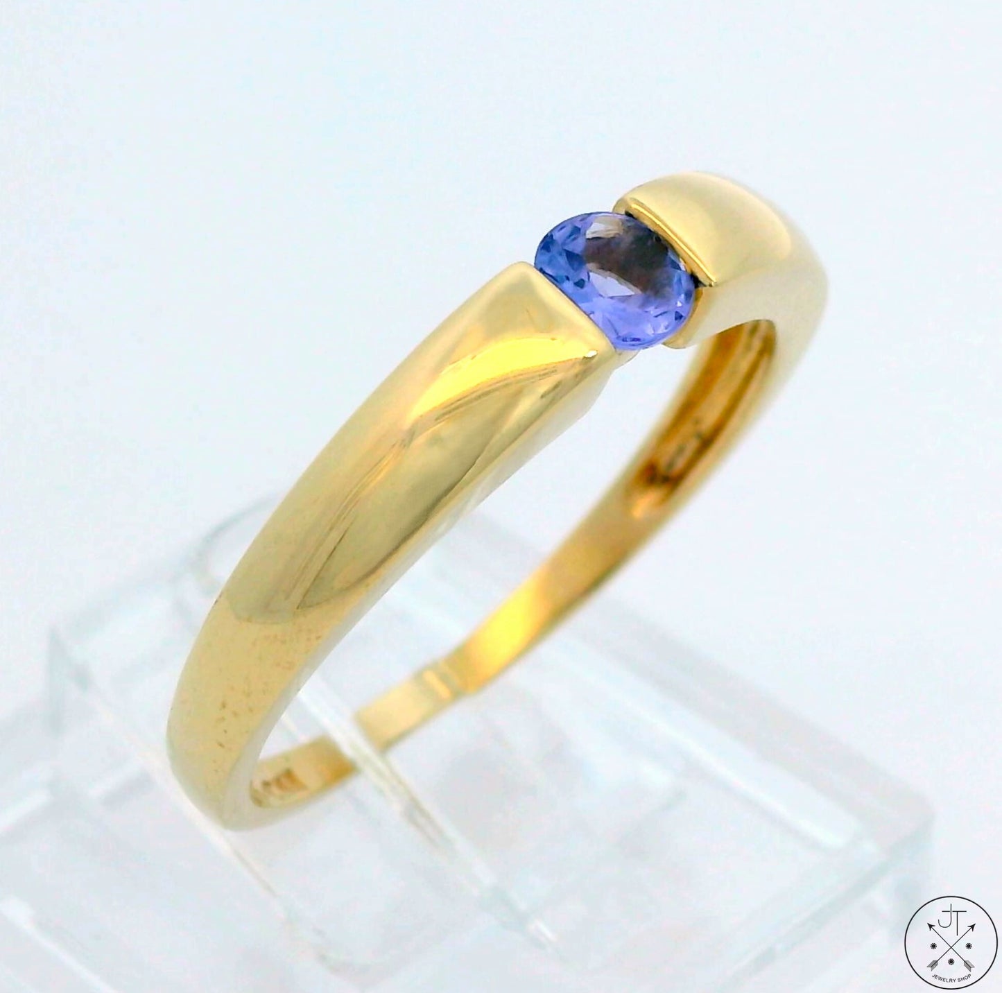 Vintage 14k Yellow Gold Solitaire Band with Tanzanite Size 8