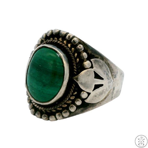 Vintage Sterling Silver Ring with Malachite Size 7.25