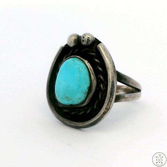 Vintage Sterling Silver Ring with Turquoise Size 5.5 Horseshoe