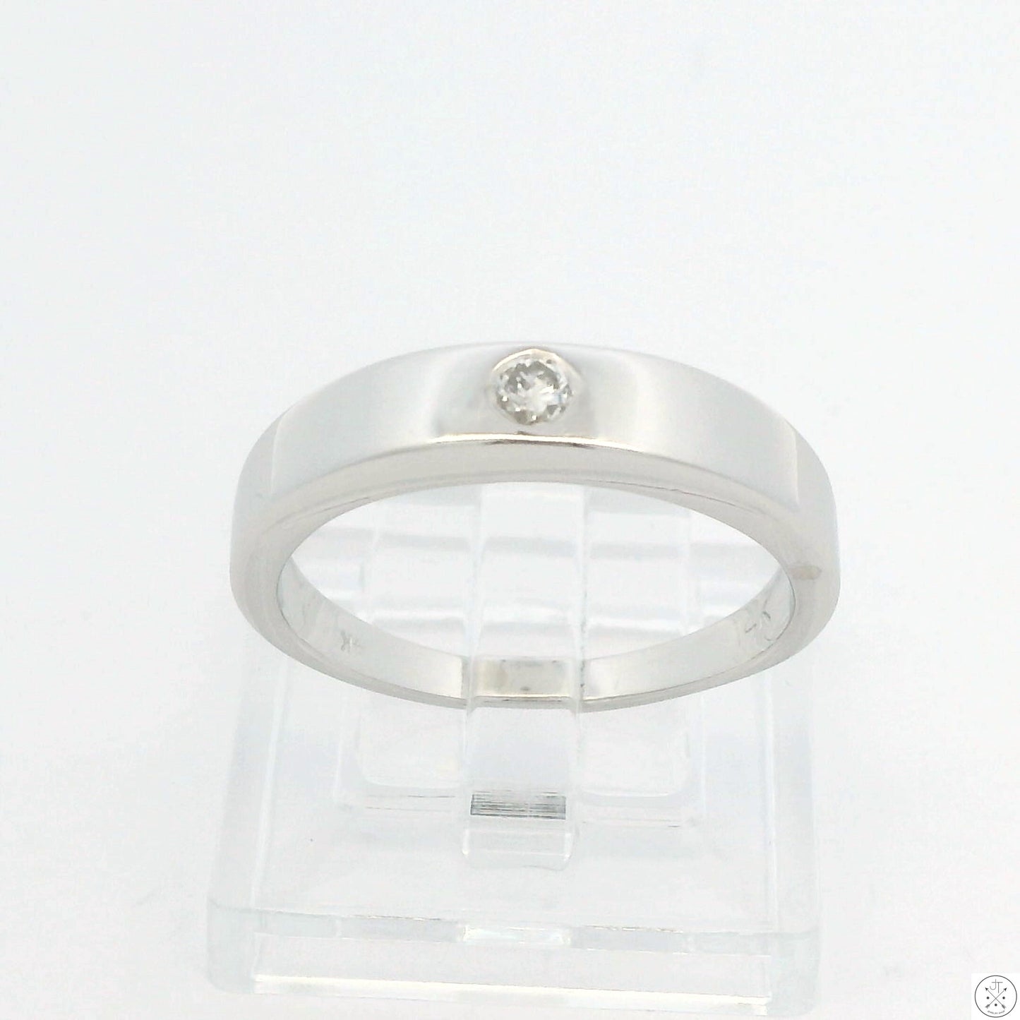 14k White Gold Band with .08 Carat Diamond Size 7