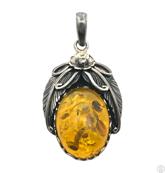 Vintage Sterling Silver Pendant with Yellow Baltic Amber Cabochon Seeds