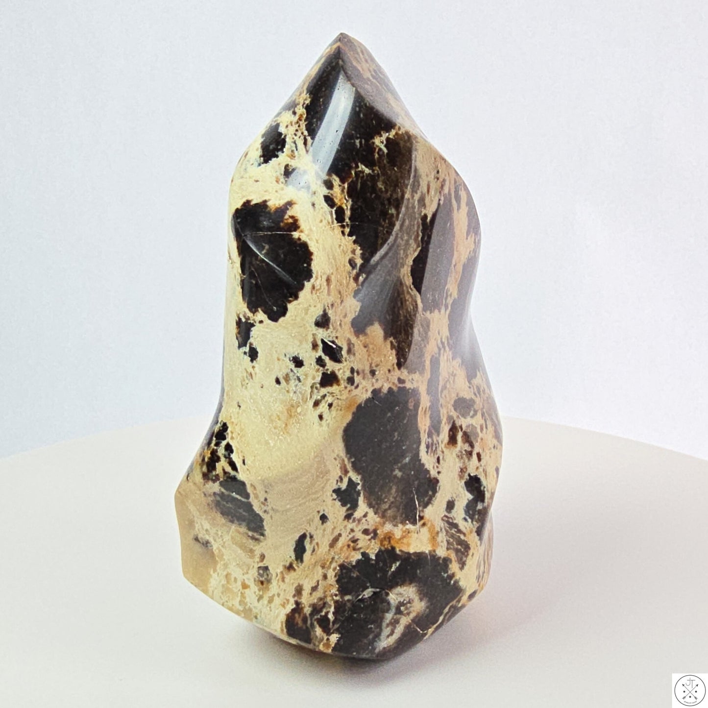 New 610 gram 5 1/4 inch Natural Black Opal Flame 1.35 lb