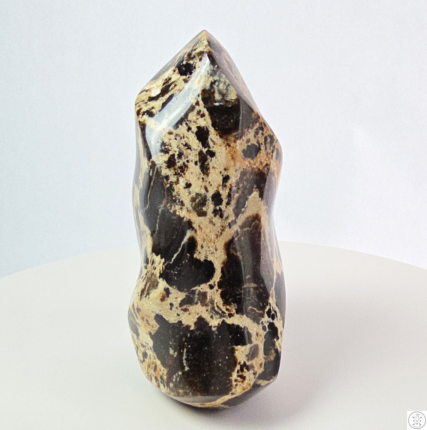 New 610 gram 5 1/4 inch Natural Black Opal Flame 1.35 lb