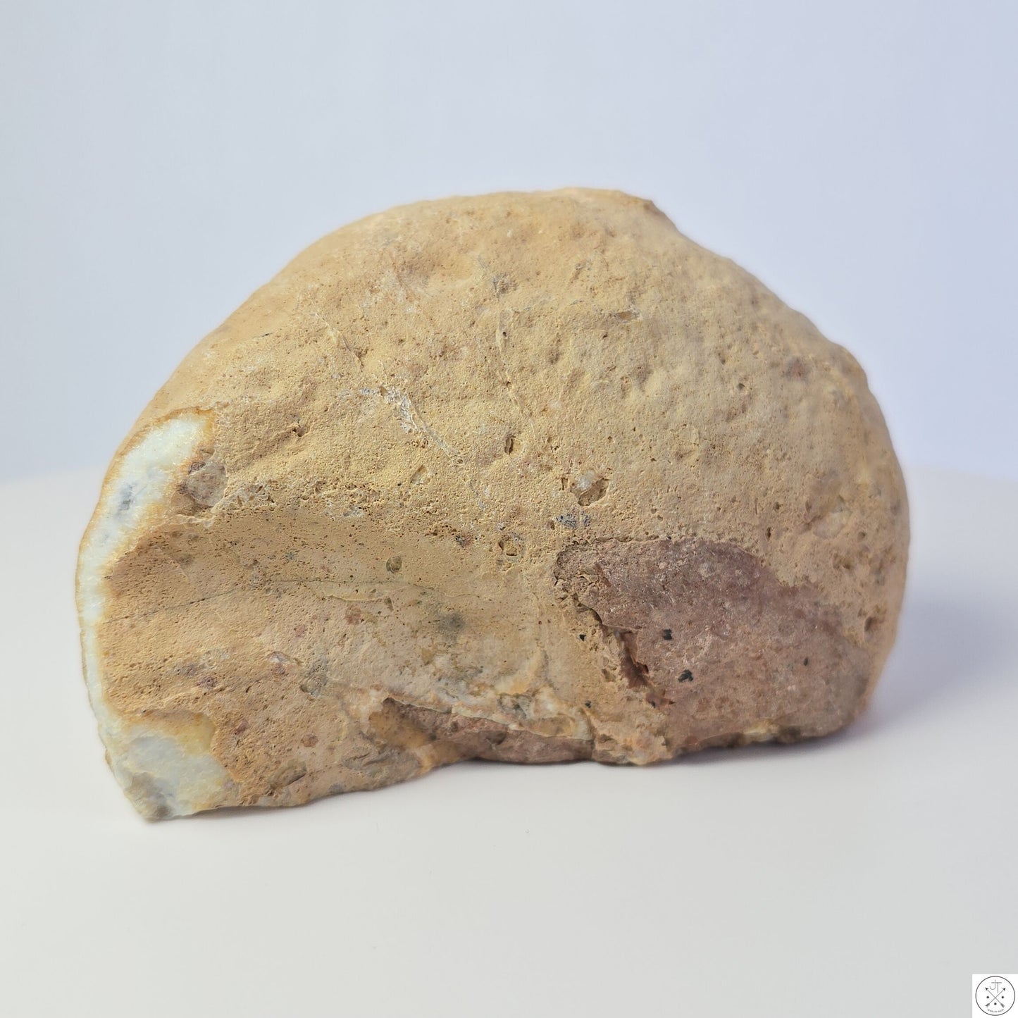 New 652 gram 4 inch Natural Quartz Geode Polished 1.44lb Free-Standing