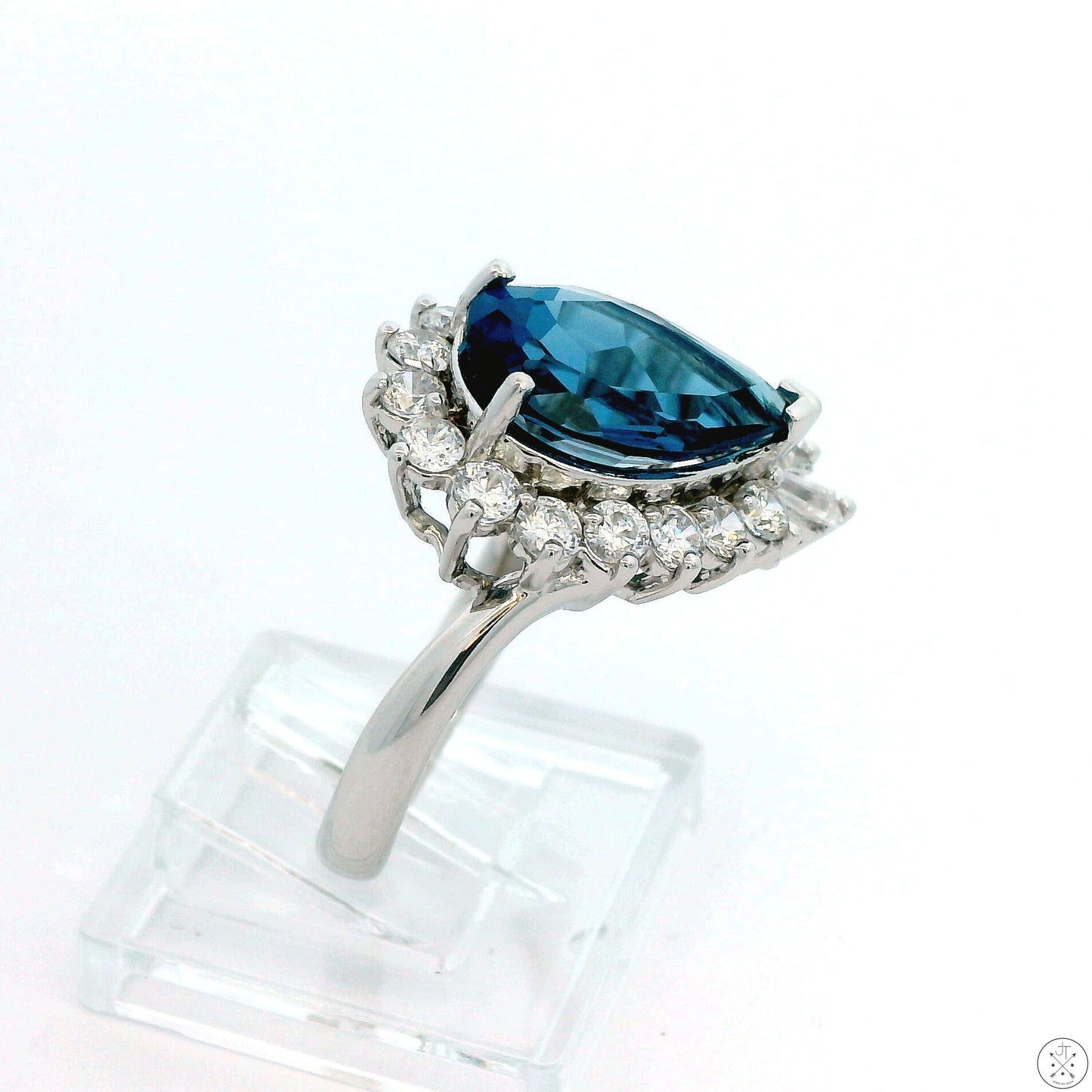 New 14k White Gold Ballerina Ring London Blue Topaz Size 8 Designer Meda Fashion