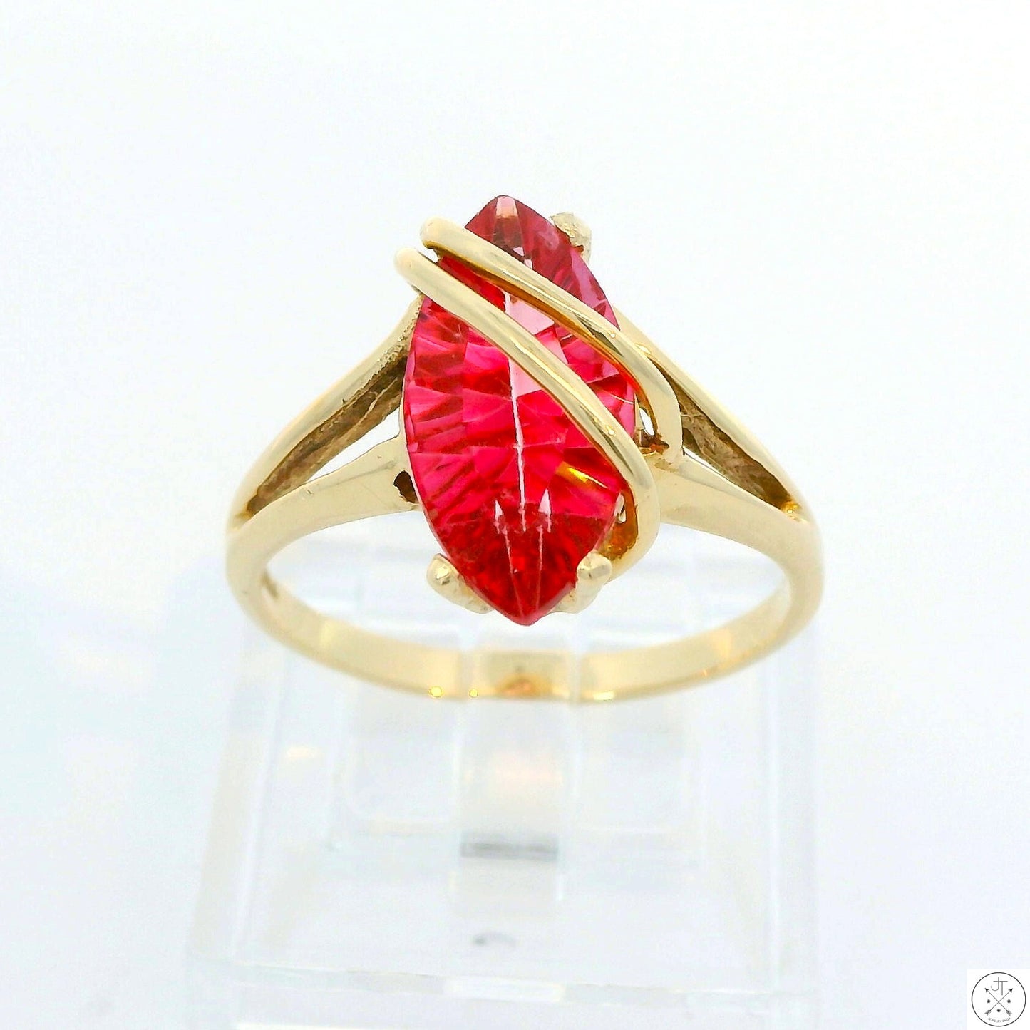 Vintage 14k Yellow Gold Ring with 2.77 Carat Pink Topaz Size 6.75 Artsy