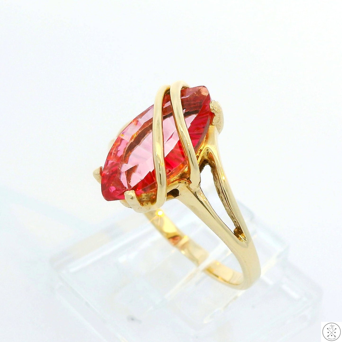 Vintage 14k Yellow Gold Ring with 2.77 Carat Pink Topaz Size 6.75 Artsy