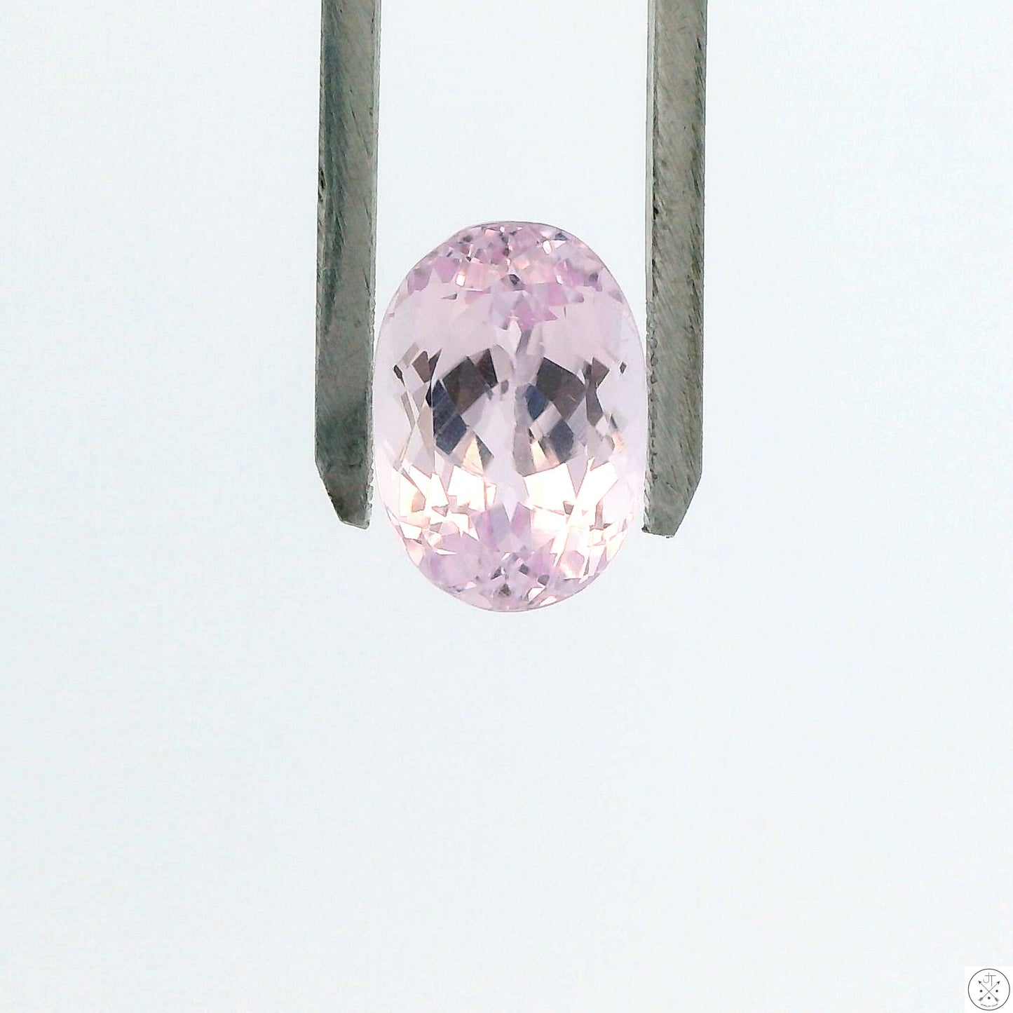 8.59 Carat Natural Kunzite 14 x 10 mm Oval Faceted Gemstone Loose
