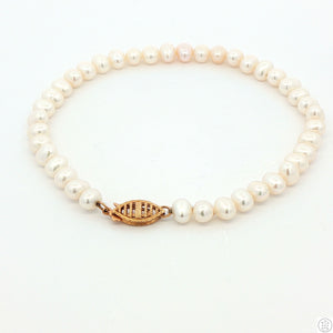 Vintage 10k Yellow Gold 7.75 Inch 5.5 mm Oval Pearl Bracelet