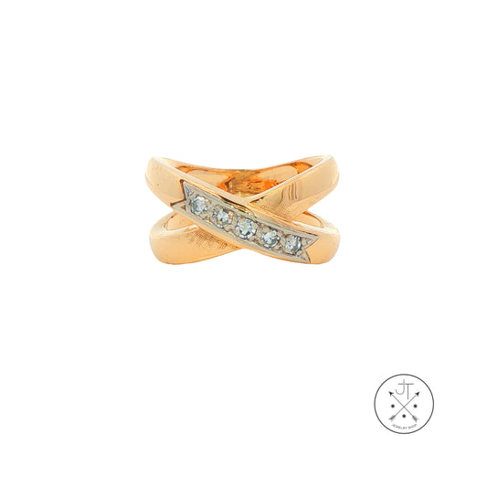Vintage 14k Yellow Gold Criss Cross X Ring with .15 ctw natural Diamonds Size 6