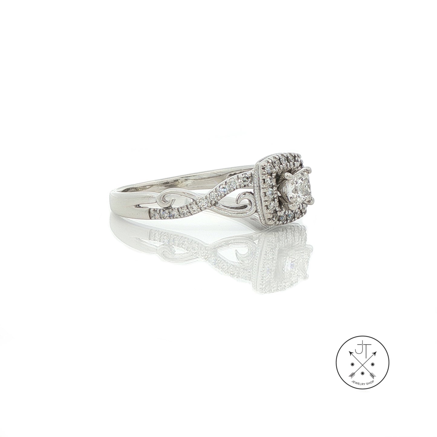 10k White Gold Solitaire Ring with Accents .4 ctw Natural Diamonds Size 8 Halo Infinity